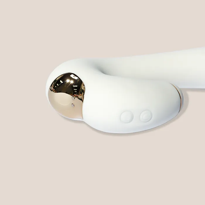 LONO Vibrators The WingVibrating and sucking sex toy simulation of Cspot and Gspot LONO Vibrators The WingVibrating and sucking sex toy simulation of Cspot and Gspot