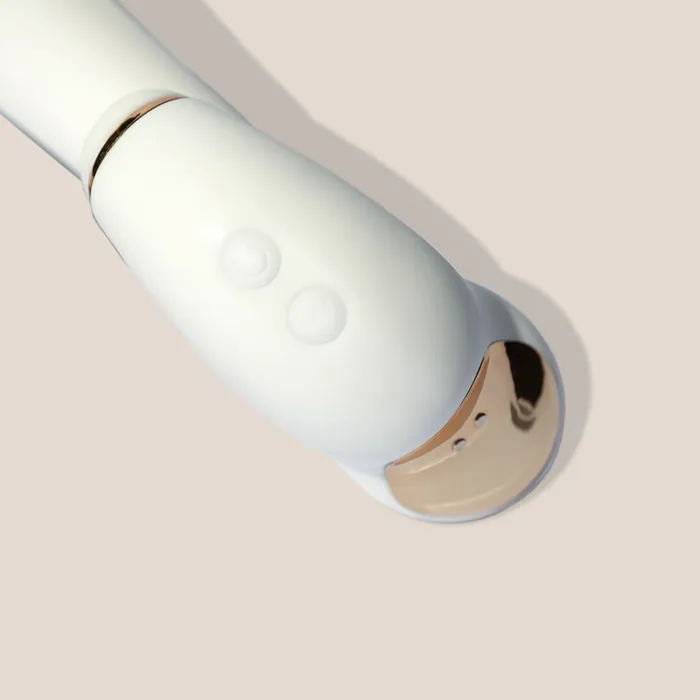 LONO Vibrators The WingVibrating and sucking sex toy simulation of Cspot and Gspot LONO Vibrators The WingVibrating and sucking sex toy simulation of Cspot and Gspot