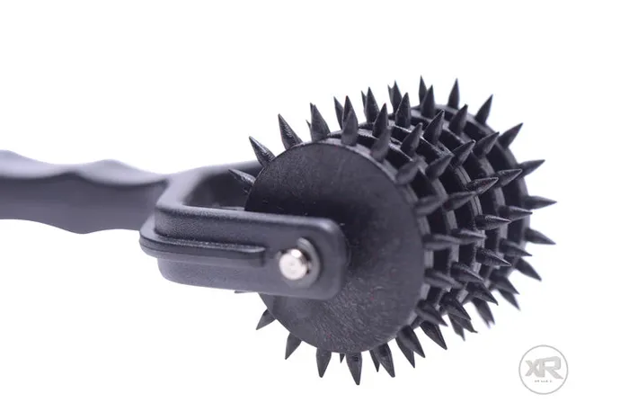 Spiked 5Row Pinwheel Master Series Vibrators